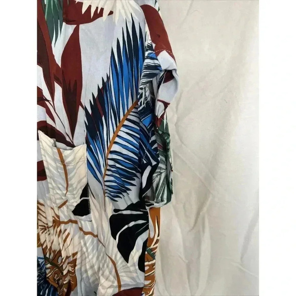 Karlie Tie Front Tropical Palm Print Shell Buttons Top Blouse Lightweight Size M - Picture 4 of 11